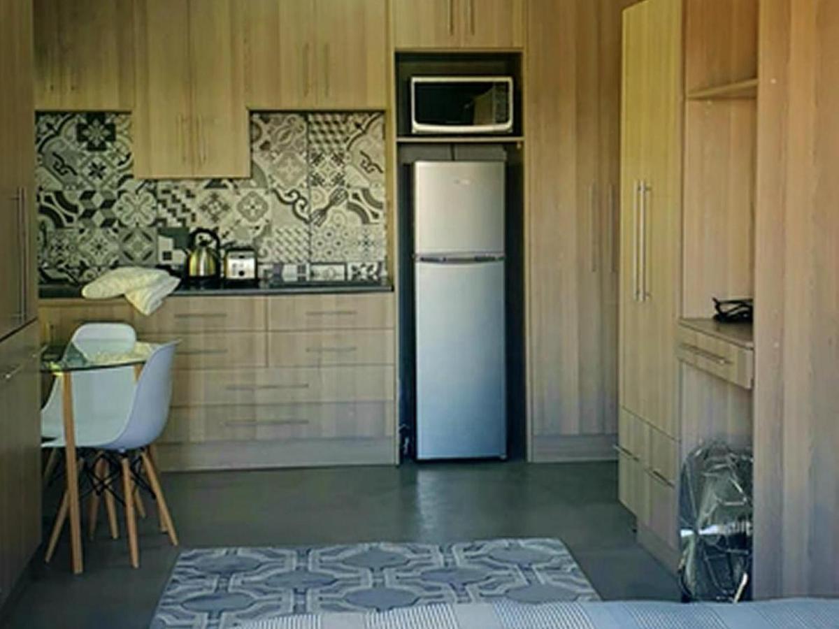 Rand Self-Catering Accommodation Carolina エクステリア 写真