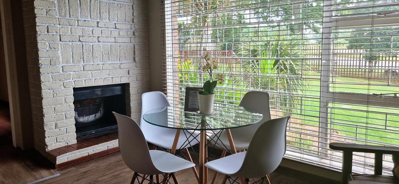 Rand Self-Catering Accommodation Carolina エクステリア 写真