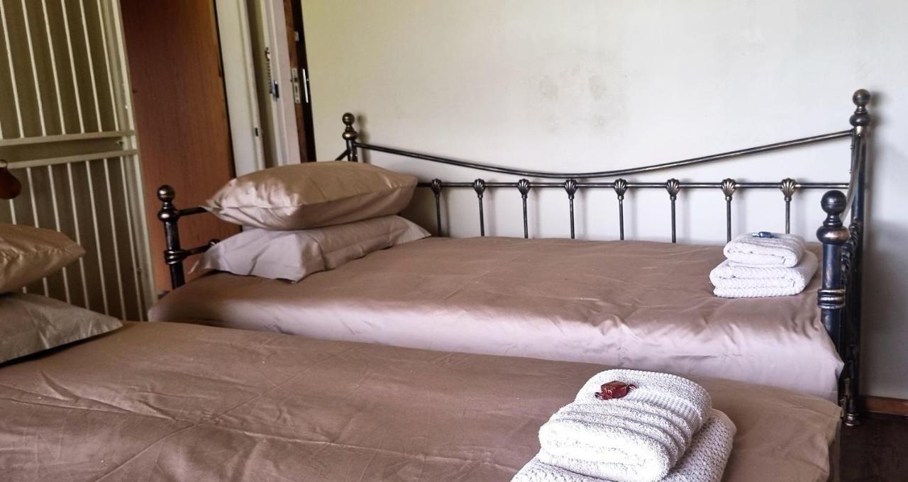 Rand Self-Catering Accommodation Carolina エクステリア 写真